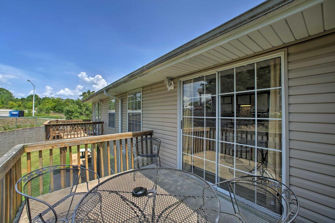 Condo With Balcony And Grill 3 Mi To Moonshine Beach! Branson Extérieur photo